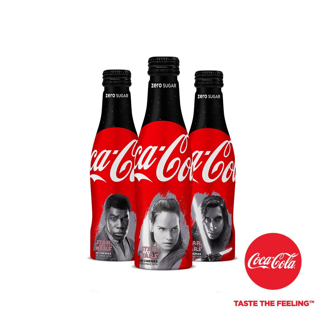 CocaCola_GB's tweet image. Our new limited edition Star Wars bottles
have arrived, from a depot not so far away &amp;gt;&amp;gt;&amp;gt; coca-cola.co.uk/stories/star-w… #TheLastJedi
