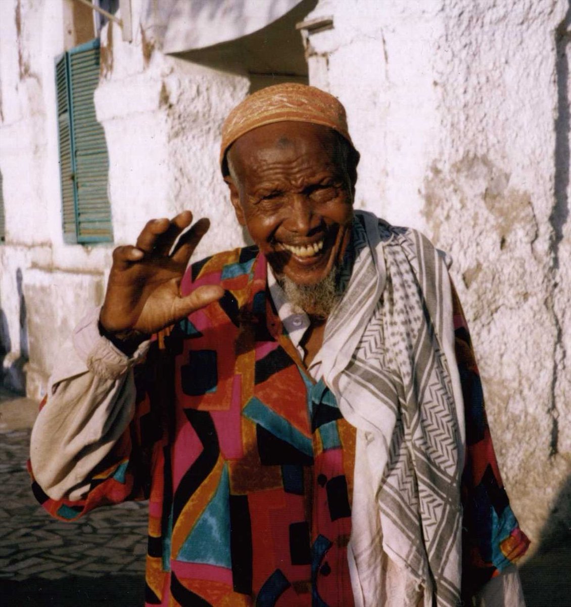 OpenDoorsUK's tweet photo. #Somalia is number 2 on the #WWList. To say 'good afternoon' in Somali, you would say 'galab wanaagsan' ๐ธ๐ด๐โโ๏ธ๐ #WorldHelloDay https://t.co/rQzGpwET57