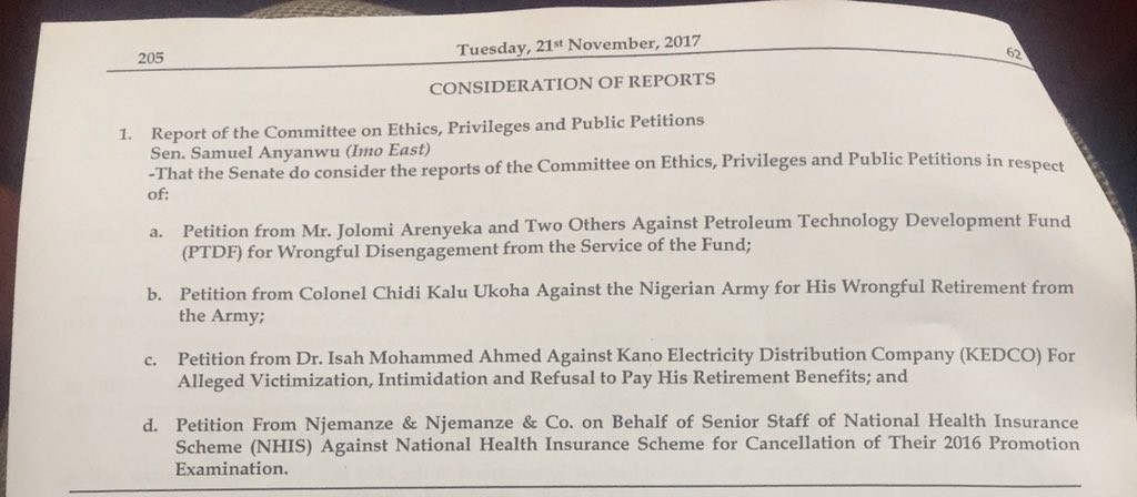 Welcome to a new Legislative Day in the Senate. Senate President Bukola Saraki took the official Prayer, led the Chambers into today’s proceedings.