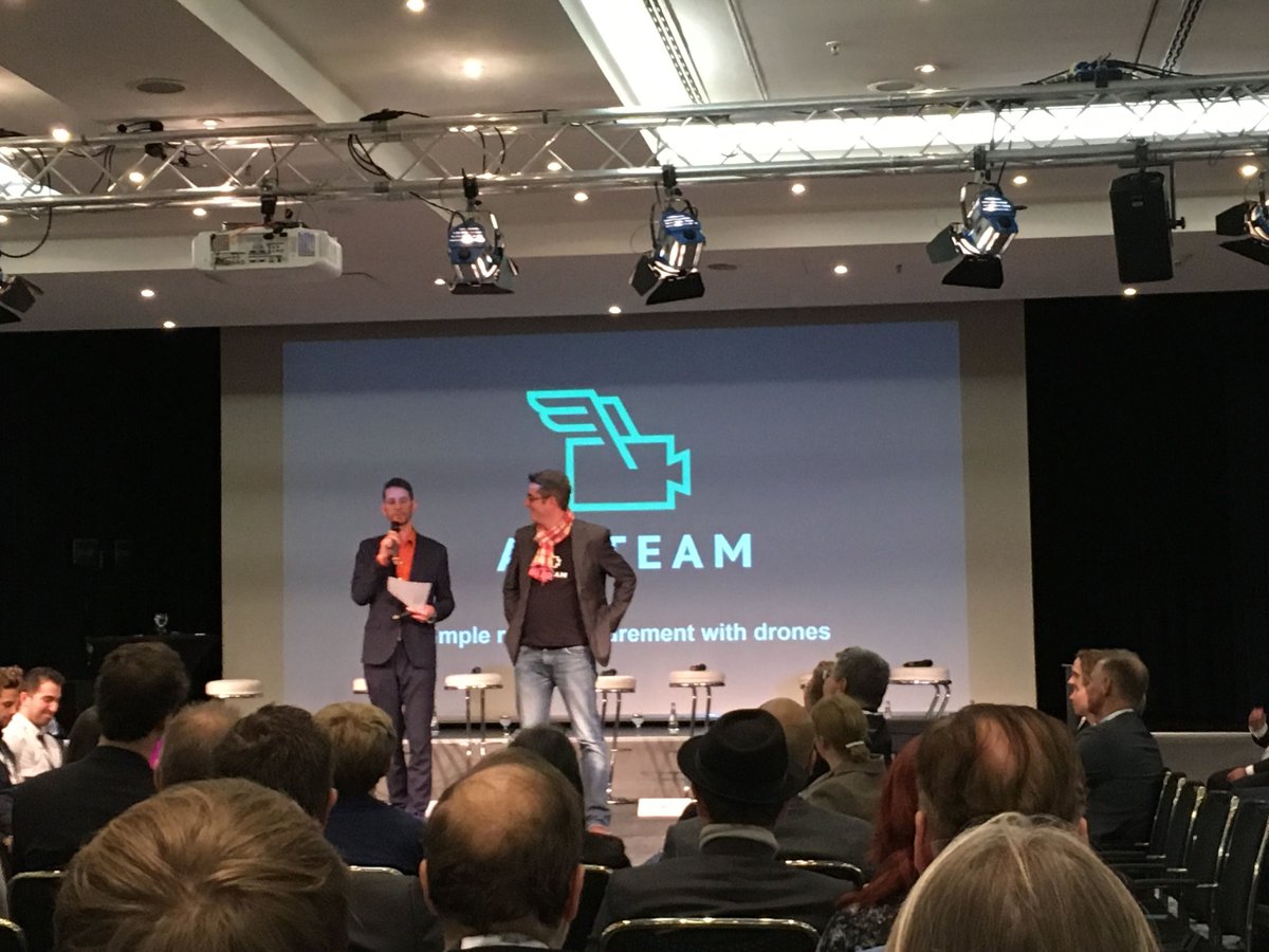 Airteam_ai's tweet photo. Proud and happy to pitch in front of the CEO panel @ Solarpraxis Neue Energiewelt #ForumSPX @Vattenfall_De @innovation @startup @pitch @solar @cleanenergy @future @Sbootcamp @berlinstartups_ https://t.co/dYEtOFZ7oo