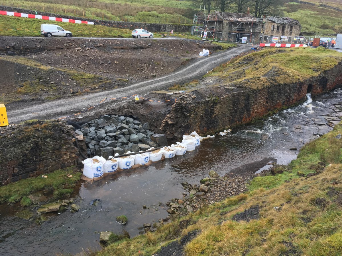 GeoscienceEA's tweet photo. .@EnvAgency working in #partnership with @CoalAuthority protecting #rivers from #pollution by abandoned #leadmines at #Carrshield in @NorthPennAONB. The works will decrease pollution of the River West Allen & prevent further collapse of a 19th century dry stone wall #minewater https://t.co/QVzJKBAu9F