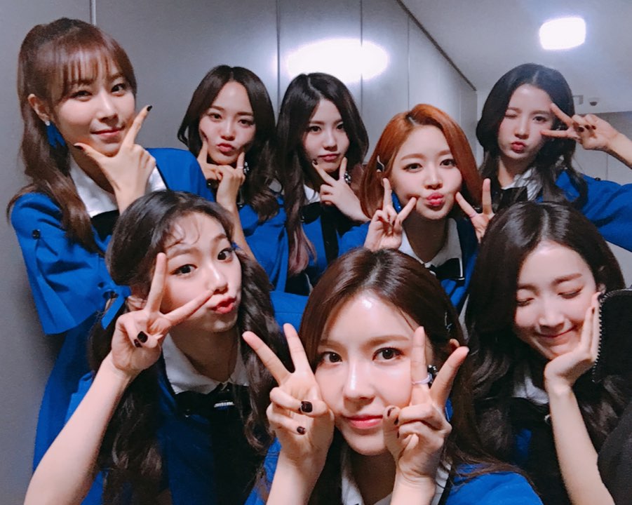 gu9udan's tweet photo. [#구구단] 단짝이들~ 감기 조심!!!! 내일 만날 땐 오늘보다 더 따뜻하게 입기 !!!! 그리고 오늘 소이 생일 정말정말 축하해~💕💕😍😍 https://t.co/26rAHvAxdO