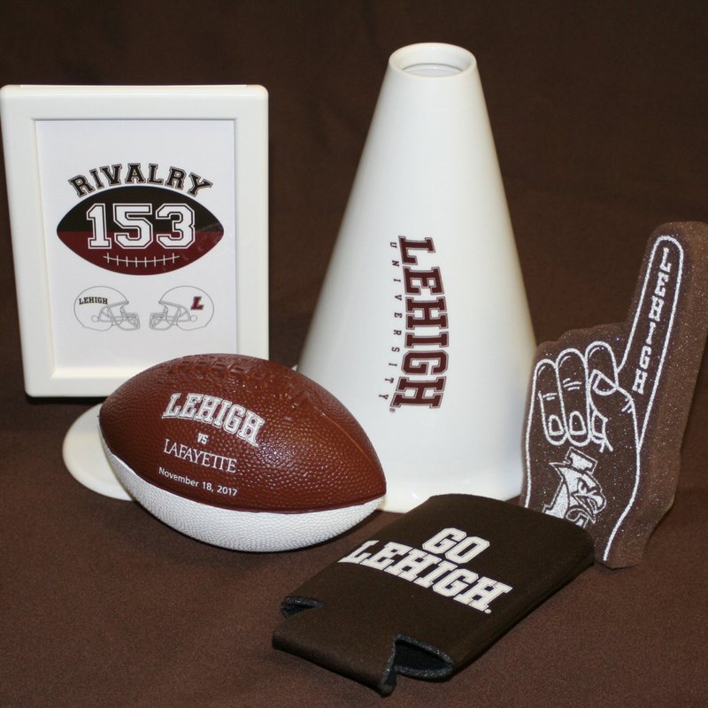 LehighAlumni's tweet photo. Social media from Lehigh-Lafayette 2017 (#Rivalry153) https://t.co/AB2CJXGOfM https://t.co/qbHh7voCzB