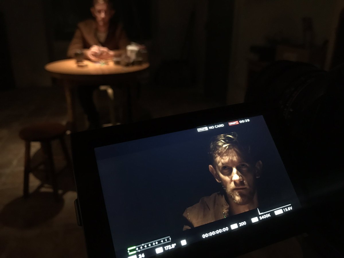 5essential's tweet image. Onset yesterday #filming @ellis_ross and @OliverRitchie in a dark basement #actors #director #film #fun