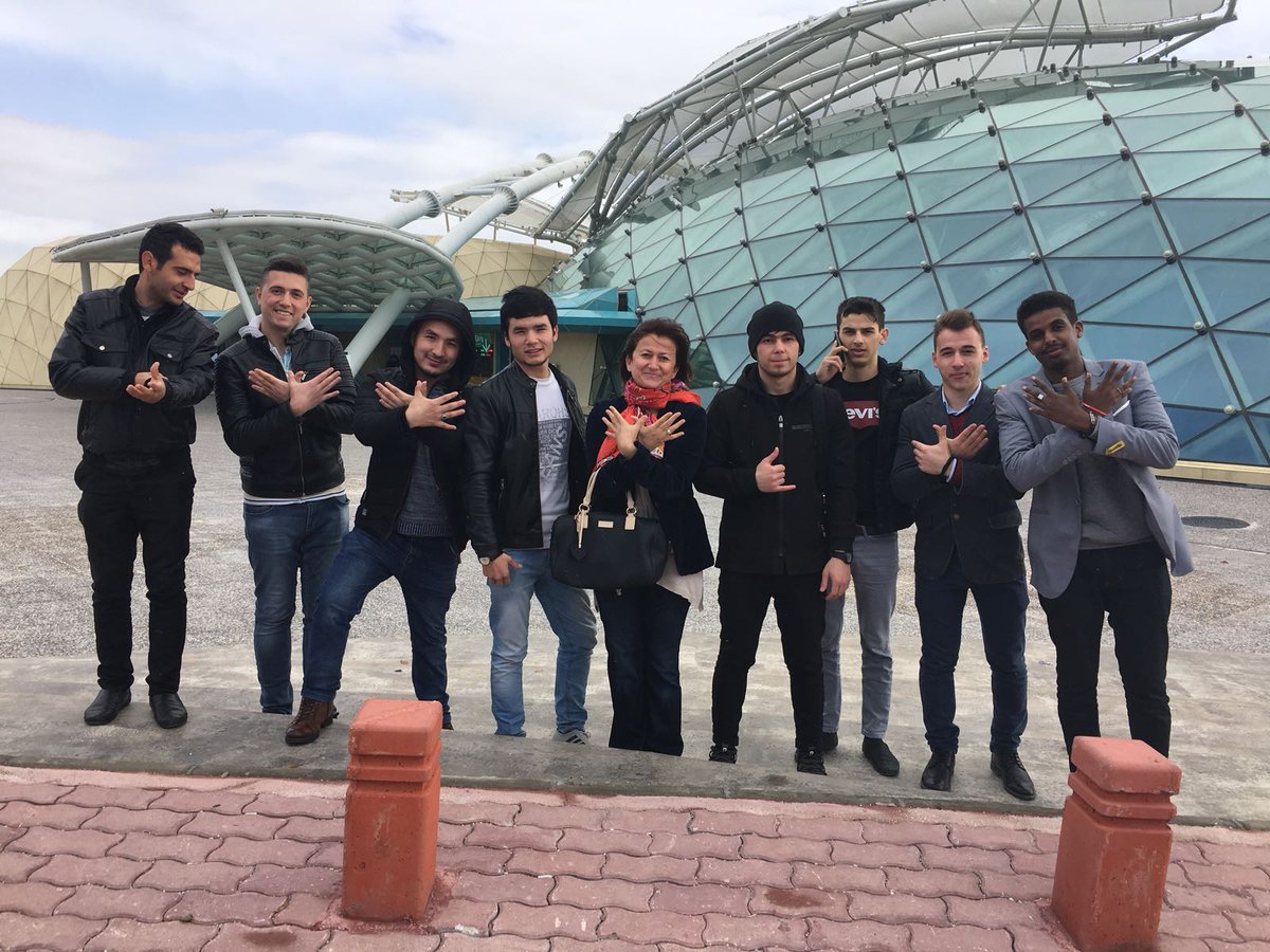 KTOkardil's tweet photo. Uluslararası öğrencilerimizle birlikte Tropikal Kelebek bahçesi gezimiz gerçekleştirilmiştir. https://t.co/5LTeFZN7e3