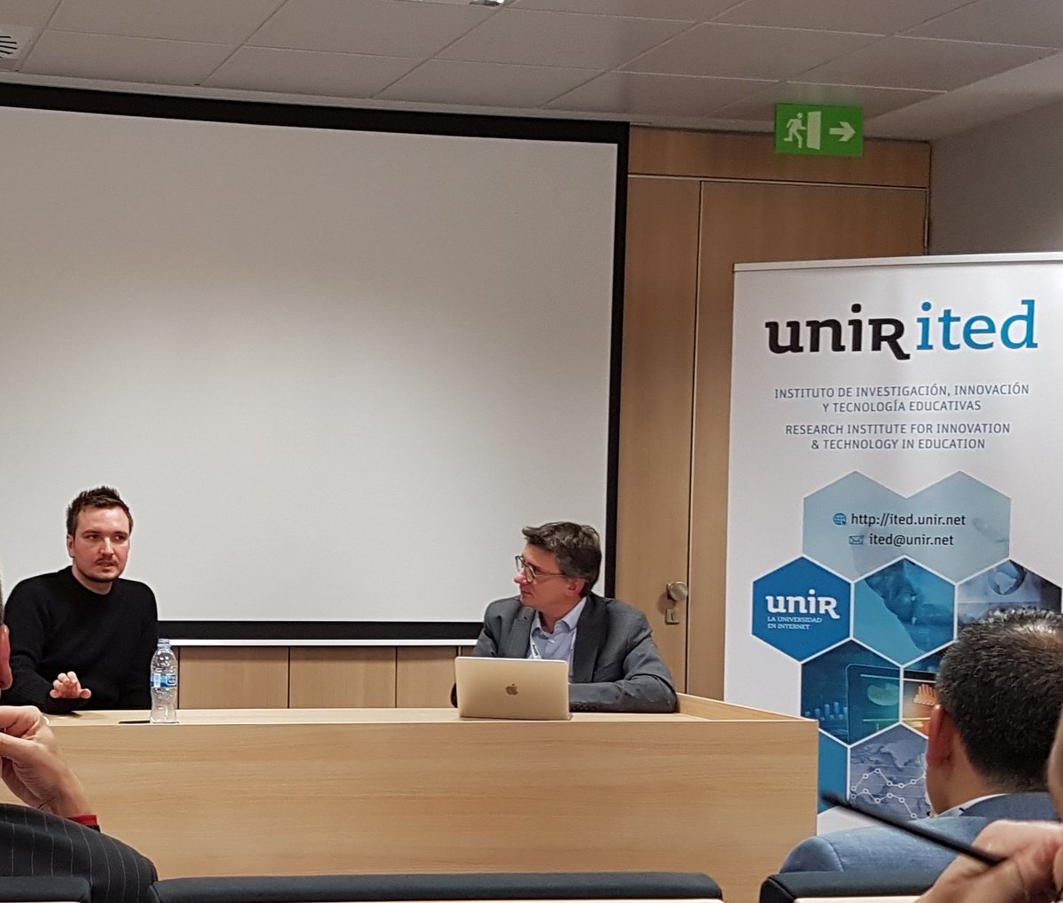icde_org's tweet photo. Interesting debate about #ArtificialIntelligence and #OER and possible implications for #education #UNIRiTEDcongress https://t.co/mewziN7XtU