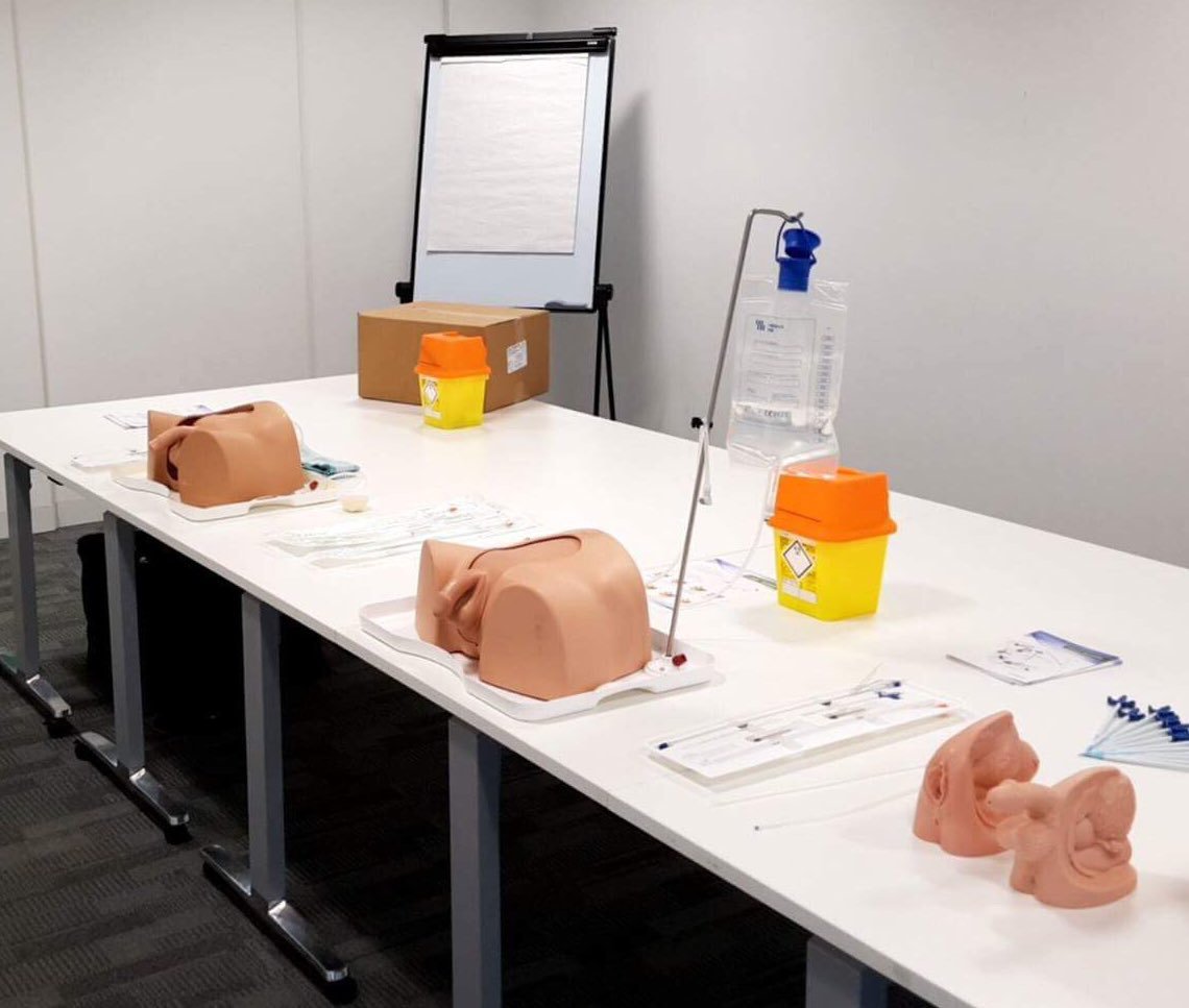 MediplusUrology's tweet photo. Are you a #Urologist #UrologistTrainee #UrologyNurse?
Would you like to organise some #SuprapubicCatheter workshops or training?
See our team at #BAUN17 or hit reply
#SPC
#SCathSystem
#Urology https://t.co/eBg6W4u7y5