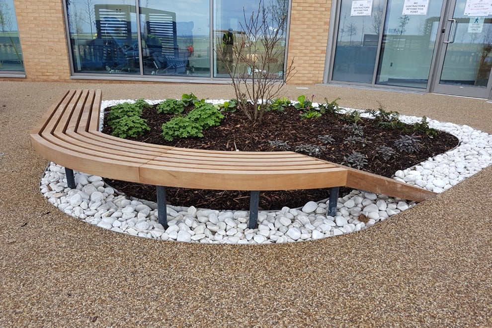 Landscaping at Nottingham's newest hospital, Spire Nottingham Hospital. Featuring <a href="/Hardscape_ENG/">Hardscape England</a> <a href="/logic_sf/">تفكير منطقي</a> <a href="/HallidayMeecham/">HMA</a> <a href="/spirehealthcare/">Spire Healthcare</a>