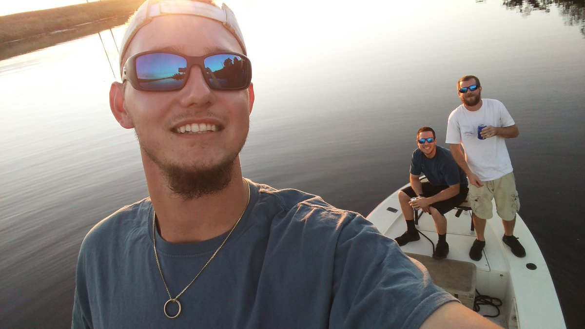 mcoop25012501's tweet photo. Test &amp; Tune #FlatsBoat #BackAlive #OutOfCrown https://t.co/Ff9szMiLdw