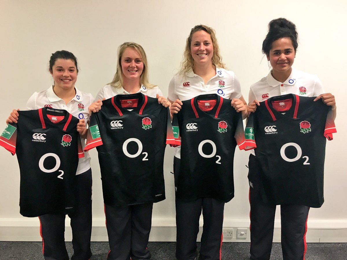 avreed12's tweet photo. School photo?!? Can’t wait to get on the pitch with these @Bristol_L_rugby guys. Huge congrats @LagiTuima on your 1st cap, I’m sure there will be many more to come 👌🏼 #Casual #Flare #HeightOrder https://t.co/emtvnIqWNz