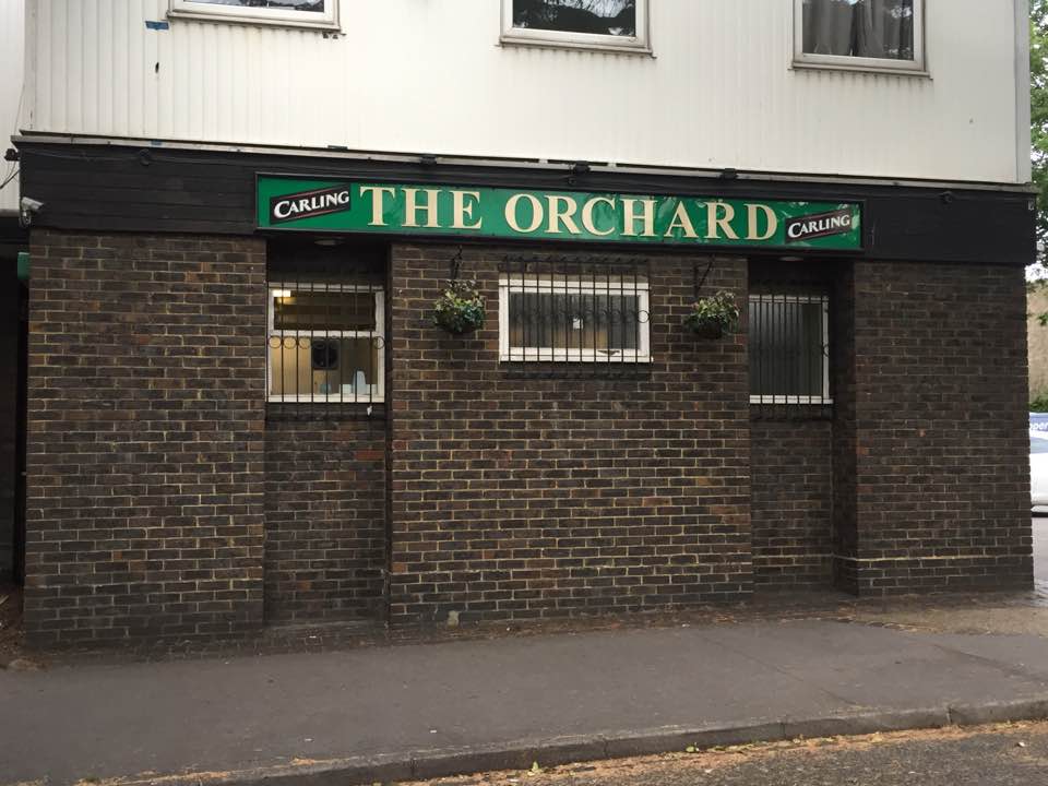 TheOrchardShirl's tweet photo. SUNDAY HAPPY HOUR AT THE ORCHARD PUB SHIRLEY #CROYDON 5PM UNTIL 6PM MANY DRINKS £3 ONLY https://t.co/MBlUgWr0a4