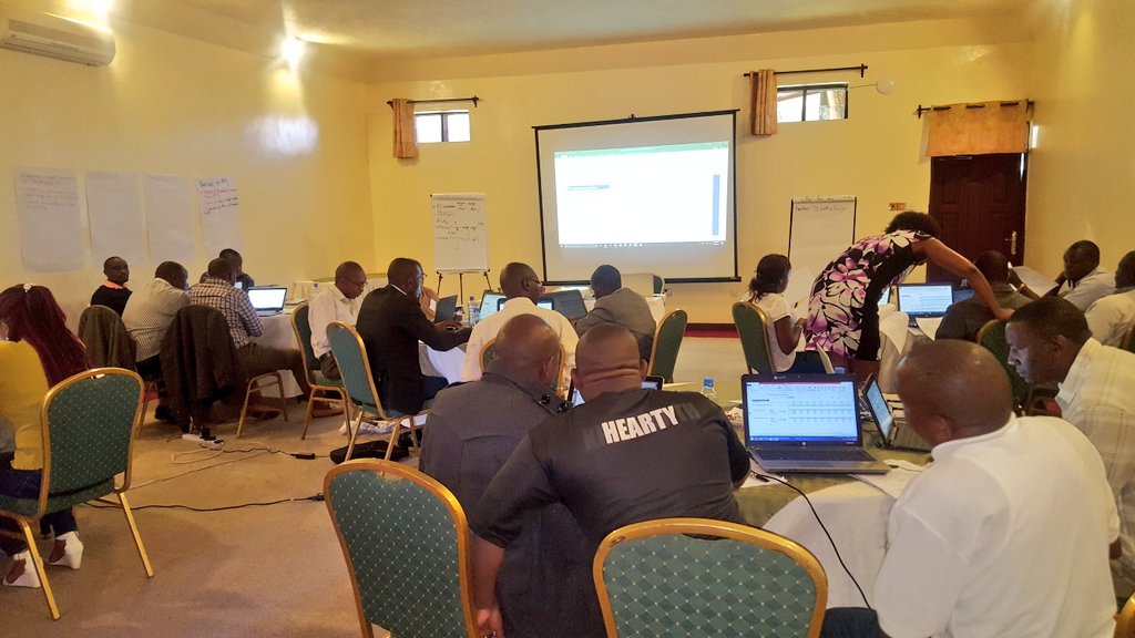 LatticeAfrica's tweet image. You learn best when you practically do stuff. PowerPoint lectures are not only old fashioned, but also ineffective for executive training.