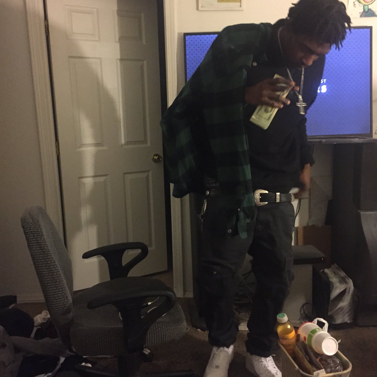 GIOSANOFFICIAL tweet picture