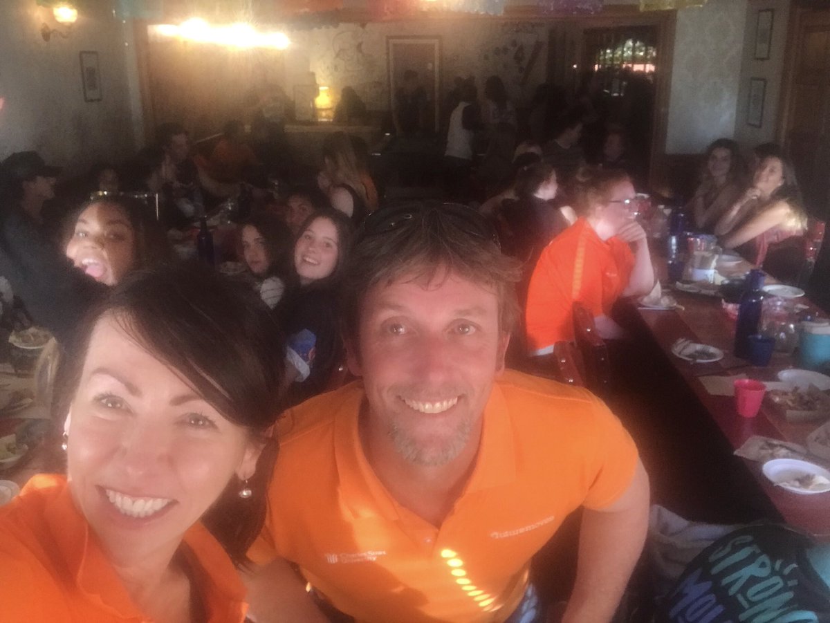 lizsmithtweets's tweet image. Where do you take 35 hungry kids on camp for dinner? 🌮 Thanks #tommys #csulife #strongmoves @futuremoves1