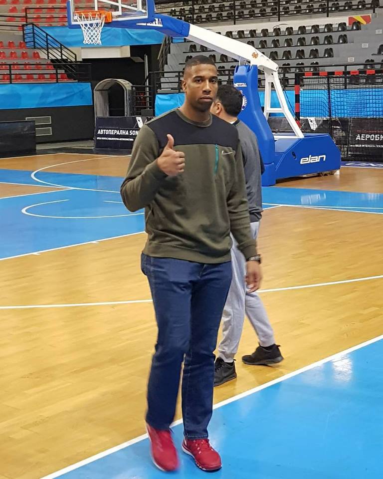 Back in the national team <a href="/rhendrix35/">Richard Hendrix</a> 💪🇲🇰