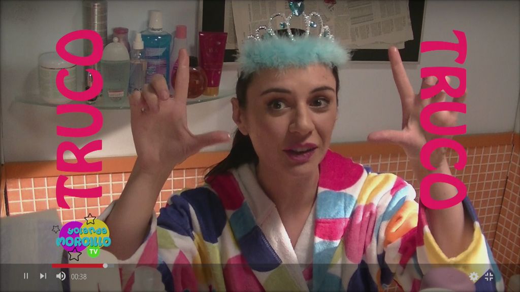 La youtuber de moda Yolanda Morcillo, la reina del brillo, y su