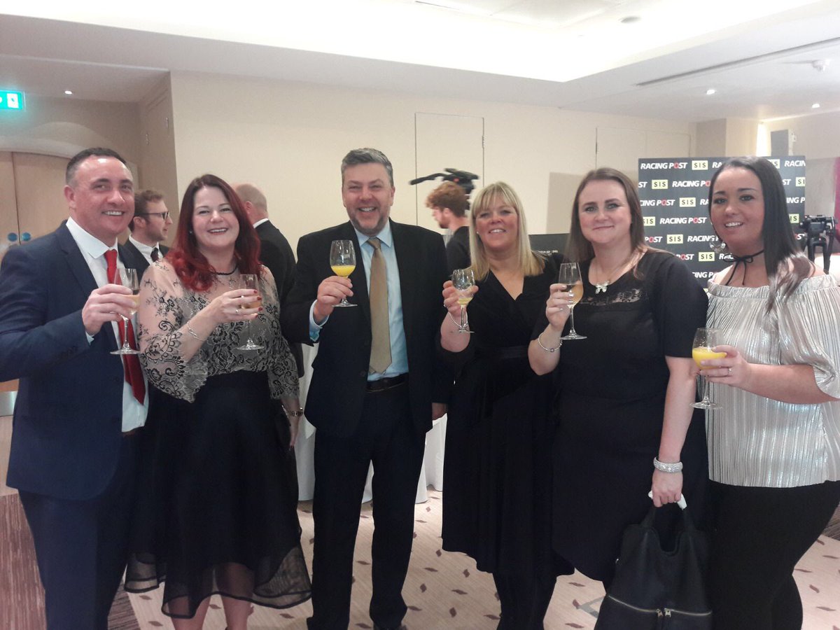 🐎💙 Racing Post Manager Of The Year Awards <a href="/whcluster283/">whcluster283</a> <a href="/WHRegion6/">Region 6</a> <a href="/sea_pigeon/">Steven White</a> @Area28WH