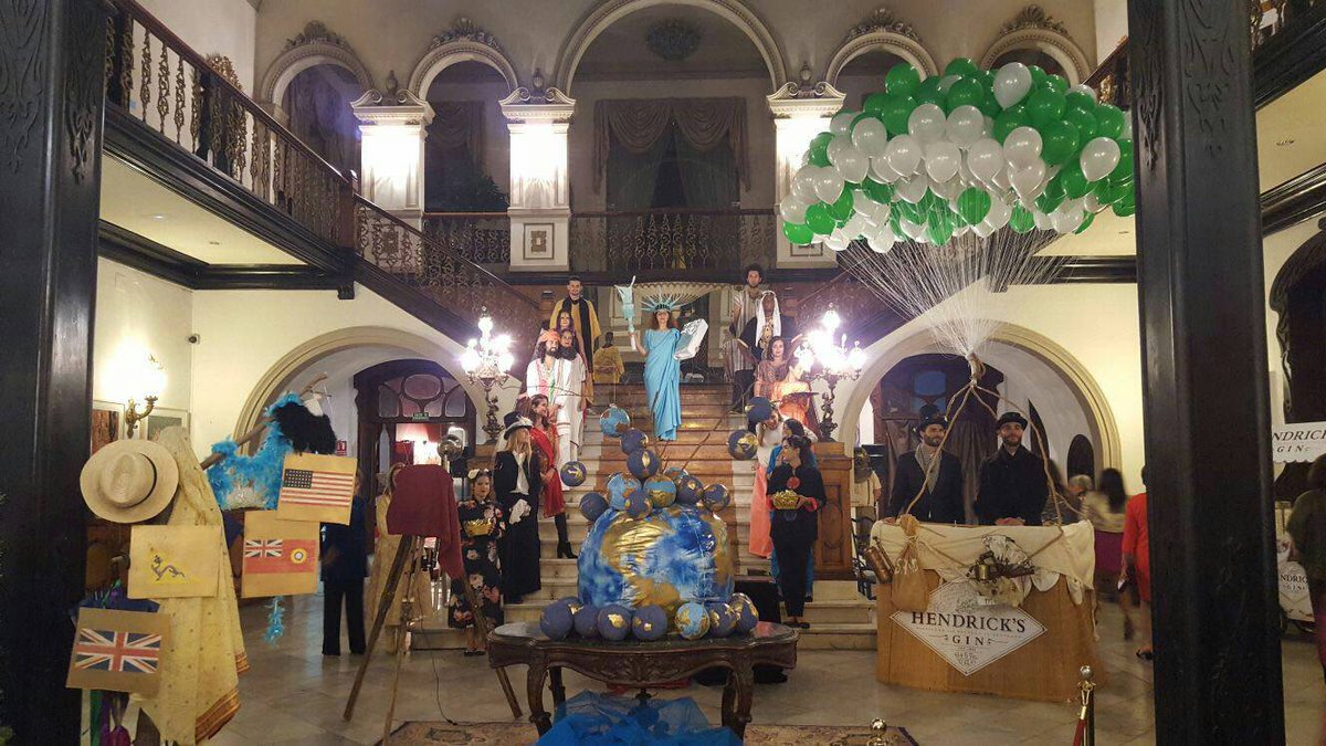 FundacionFarrah's tweet photo. La #FiestaFarrah fue todo un éxito,  y todo gracias a los más de 30 voluntarios/as que trabajaron sin descanso, a las casi 300 personas que acudieron para apoyar nuestros proyectos y a las empresas colaboradoras por su gran ayuda, ¡sin uds. no habría sido posible!😍😍 https://t.co/r1reM1dS5i