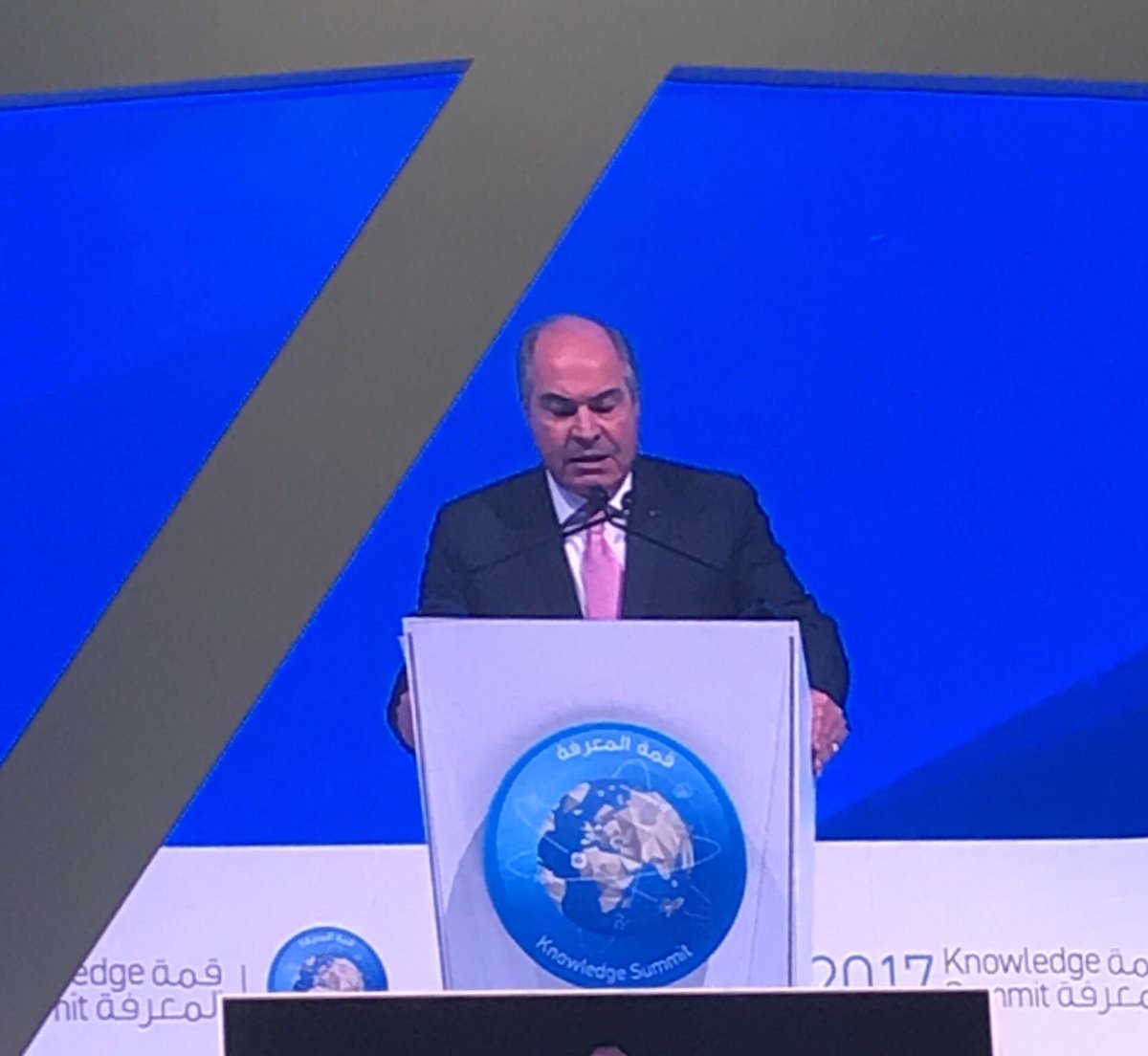 gulf_news's tweet photo. UAE Vice President @HHShkMohd just opened the 2-day #knowledgeSummit2017 in Dubai. Keynote speaker is Jordan’s PM Hani Al Mulqi. https://t.co/inxPvCl1nJ