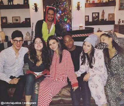 Justay ビクトリアス ビクトリアス 海外ドラマ Arianagrande 好きな人rt 歌 Arianagrande好きな人rt ビクトリアス好きな人rt