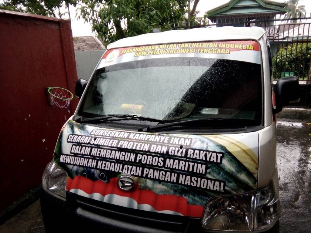 RioDamardjati's tweet photo. #SelamatHariIkanNasional #KampanyeIkanSebagaiSumberProteinDanGiziRakyat_DalamMembangunPorosMaritim cc:Presiden @jokowi @KSPgoid @susipudjiastuti @kkpgoid @DPN_PETANI https://t.co/srruqei6ol