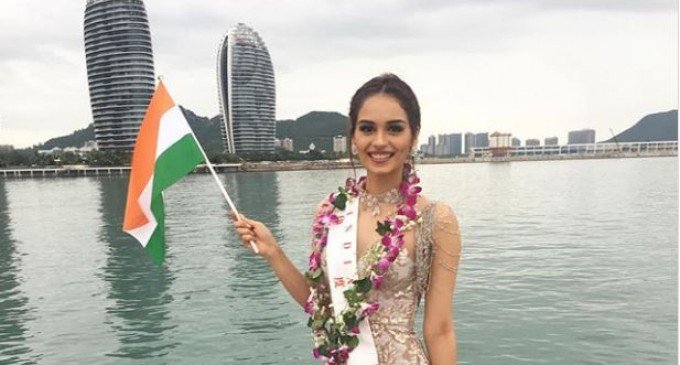 GPTransports's tweet photo. A very proud moment when the crown returns to our country after a hiatus of 17 years!Congratulations, @ManushiChhillar @MissWorld2017 for taking over the world! https://t.co/bPEWOe5qJO