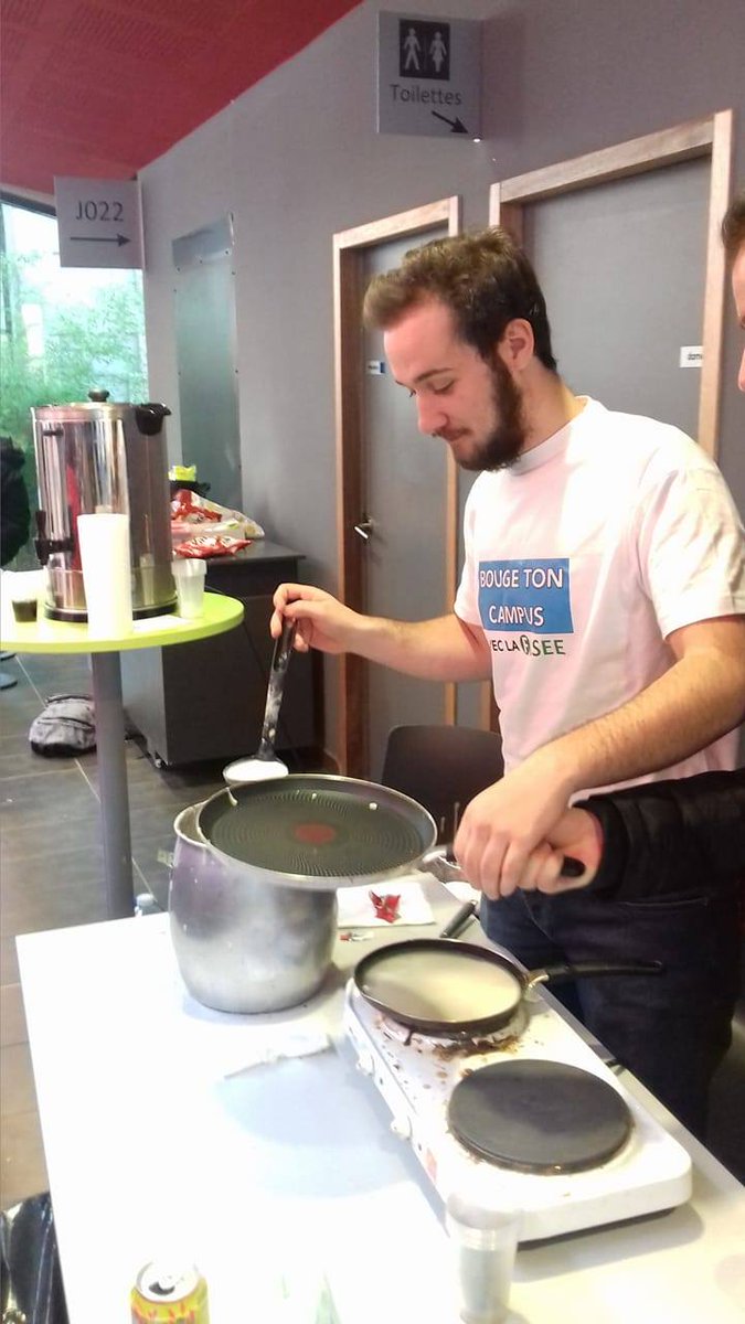 BDE_FATSE's tweet photo. Aujourd'hui on vote Bouge ton Campus avec la @FedeFASEE à @TelecomStE ! 
Merci @eco_loc pour le bon café ! https://t.co/JHfOIaMcMP