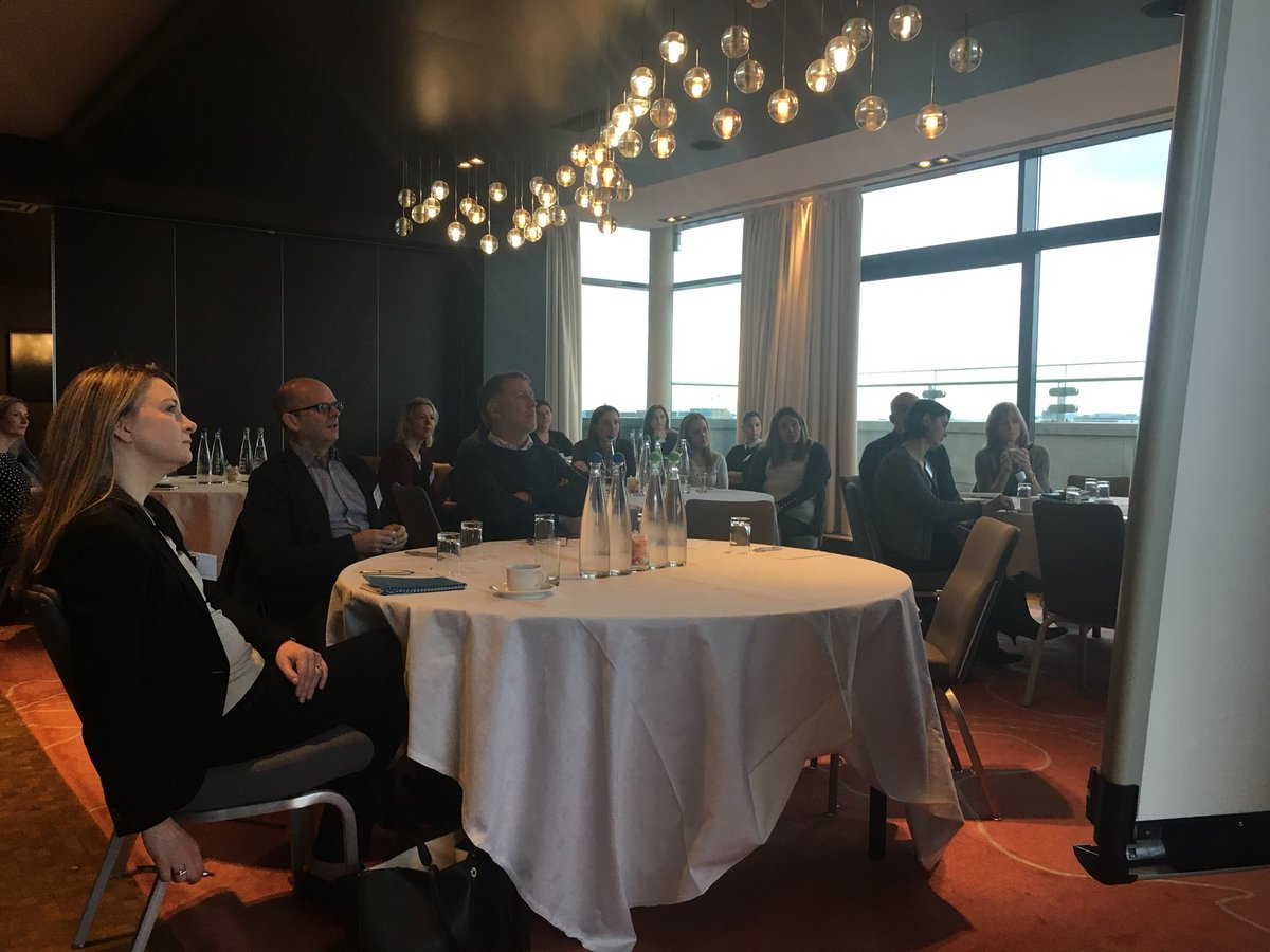 In #Dublin (first time since I was living here as a 7 year old!) <a href="/SiriusDecisions/">Nothing to see here</a> #DemandSpectrum #SDForum discussing how #b2b #marketing can identify the best strategy....#ABM or broad base #marketing