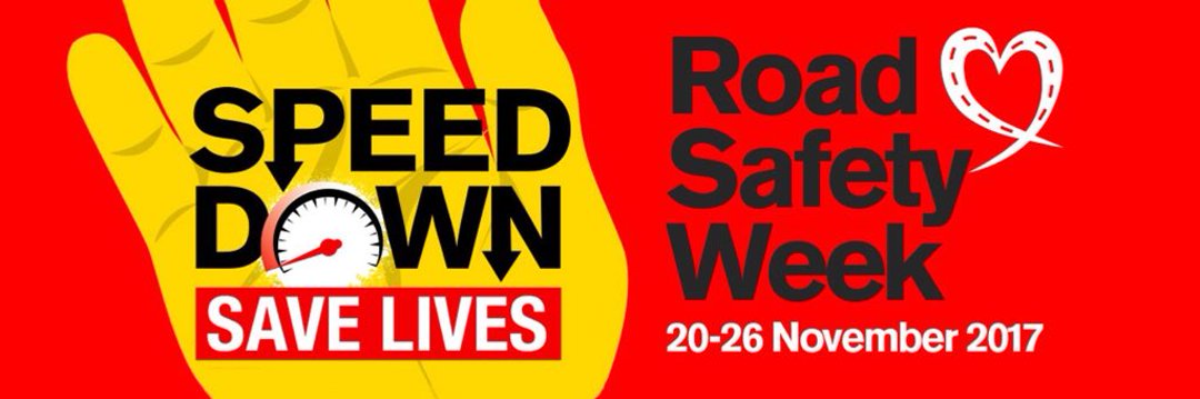 Deanburnpcdfg's tweet photo. @DeanburnPS @Brakecharity @ForthValPolice Second day of Road Safety Week sees the pupil council braving the elements to drive home the message : Stop, Drop and Go! #RoadSafetyWeek #DFSRSW #StopDropandGo #SpeedDown https://t.co/dhT5qYZBDp