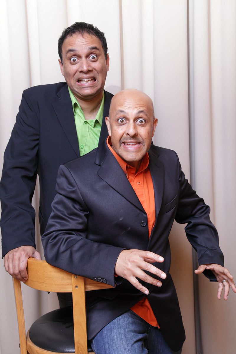 TheMailRoomComs's tweet photo. Escape the festive season frenzy and enjoy some welcome comedy relief with the outrageous Dingalings at @SibayaCasino. They will unleash festive season-inspired, Cracker Comedy at the iZulu Theatre. https://t.co/Z4vUpYoCVU