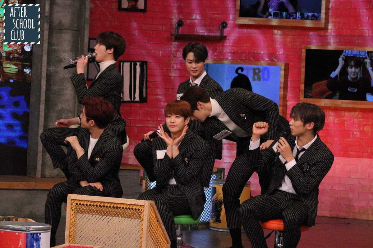 AstroArohaMex's tweet photo. 171121 arirang_asc en Facebook #ASTRO #아스트로 

#차은우 #엠제이 #진진 #문빈 #라키 #윤산하
#ChaEunWoo #JinJin #MJ #MoonBin #Rocky #YoonSanHa
@officialASTRO https://t.co/5WxbNiVOsE
