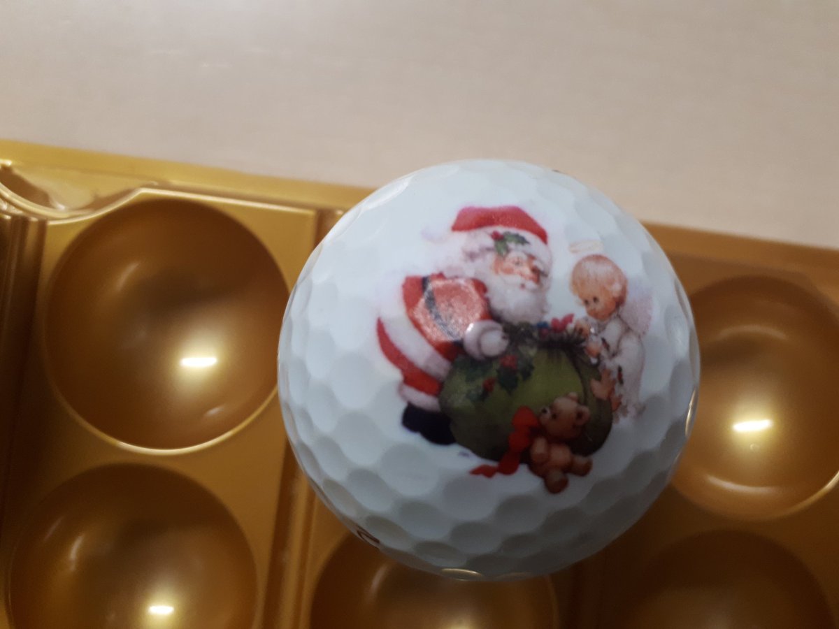 GolfPelotas's tweet photo. Esta navidad regala pelotas de golf personalizadas.#golf #pelotasdegolf #golfmadrid https://t.co/N7BrIvgccX