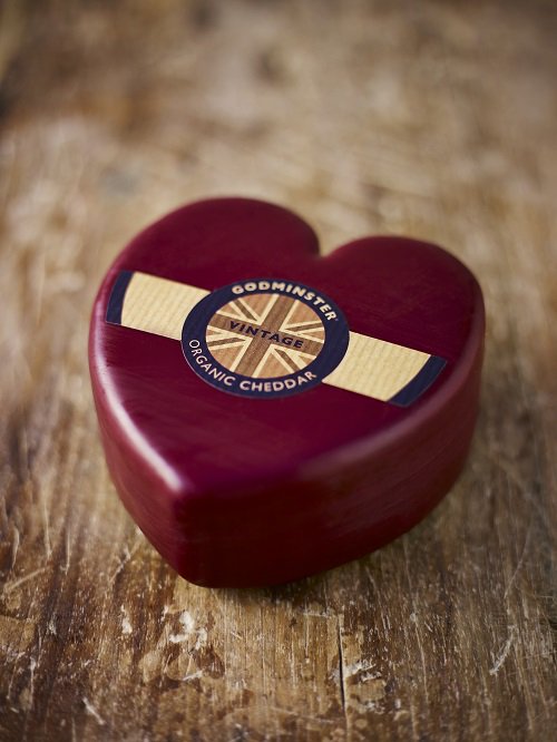 Today's #cheeseday prize is a 400g Vintage #Organic Cheddar Heart - RT &amp; follow to be in with a chance to #win Ts &amp; Cs godminster.com/cheeseday