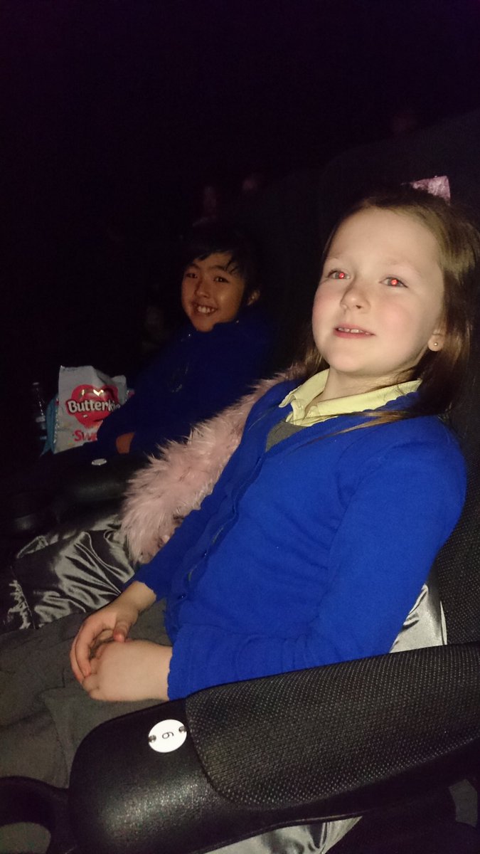 portmeadp's tweet photo. We can't wait for the film to start. 📽🐻 #pmdpy3 #pmdptrip #pmdppsd #Paddington2 https://t.co/v2585ypuXq