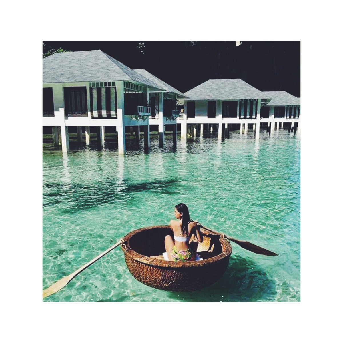 It's only tuesday its cold in london , who else is day dreaming over a vacation.

#travel#worldtraveller#globetrotter#traveltuesday#travelling#luxury#luxurylifestyle#bali#love#beach#holiday#lifestyle#travelphoto#travelblog#wanderer#traveller#holiday#spa#summer#retweet