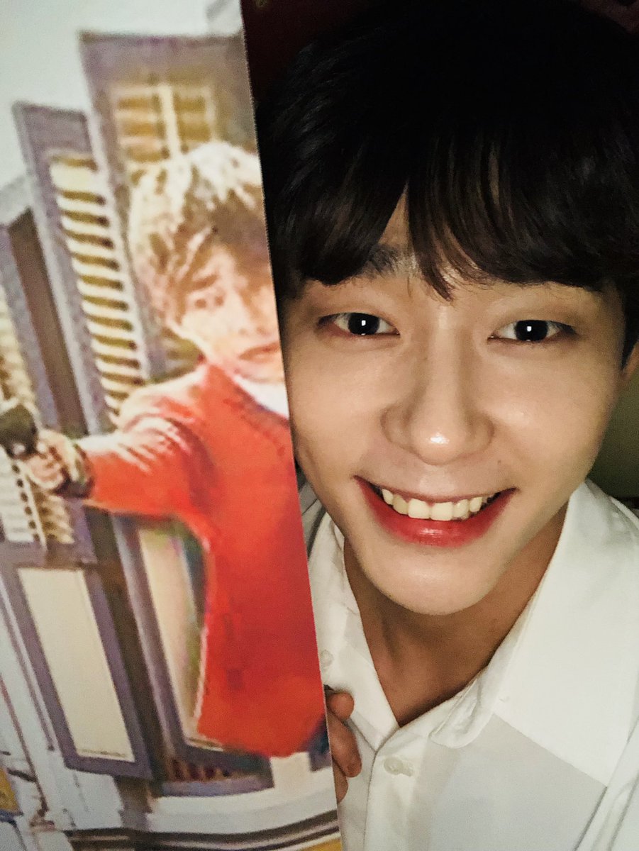 UNIQ_5's tweet photo. [#니꾸PD] 12월 1일 개봉! <이것이 운명이다> 영화 홍보중인 성주 :) 많이 응원해주세요💕 
#유니크 #성주 #UNIQ #이것이운명이다 https://t.co/WI39izgaeu