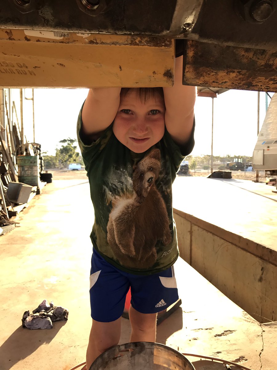 Zingasdozing does not endorse child labour they are however pretty handy#roundheadbolts #ojthebulldozer