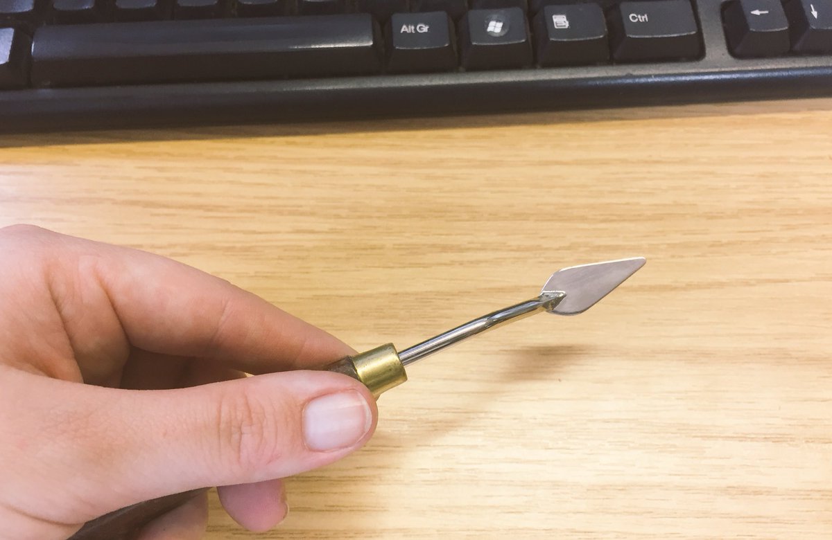 fenton_freya's tweet photo. When you fall in love with a tiny trowel 😍 #archaeologistproblems https://t.co/9OMffg3H7i