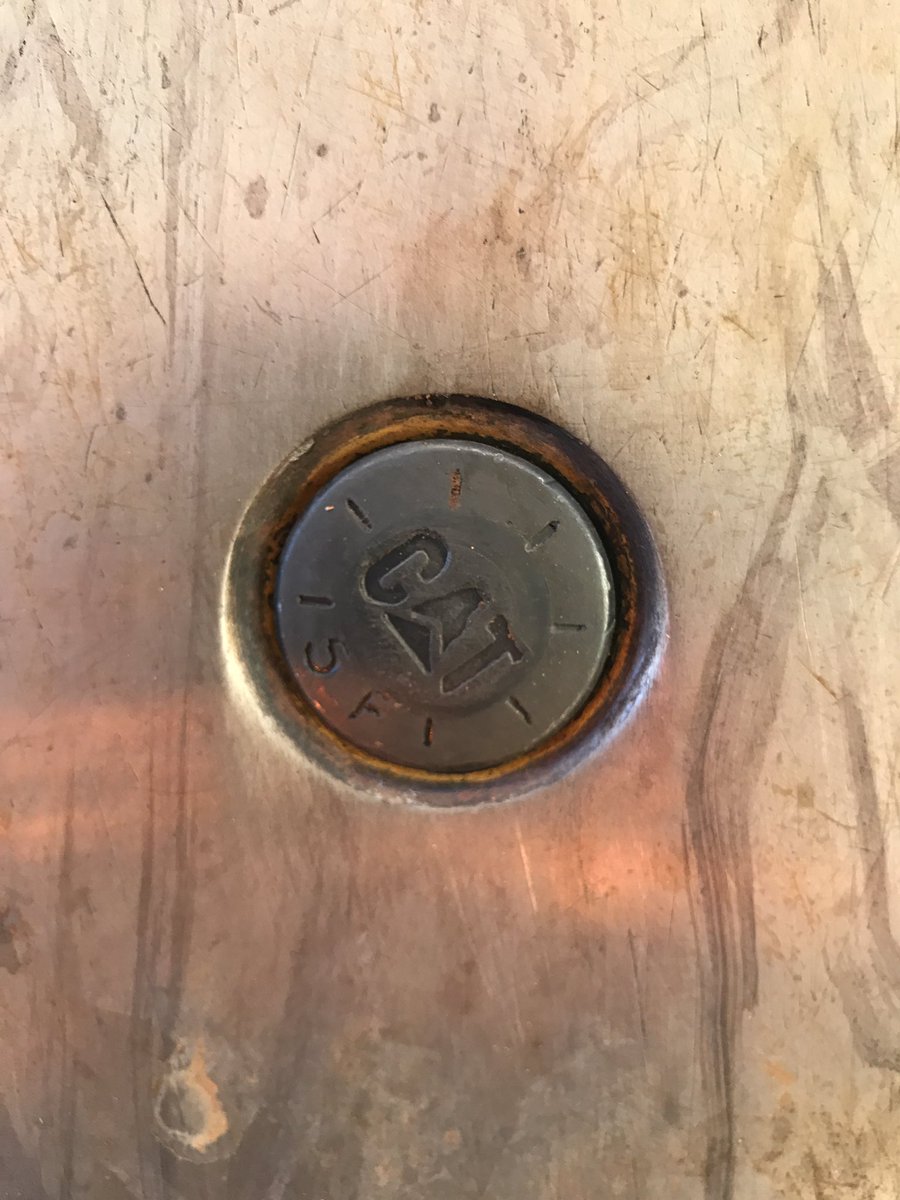 There's no way a 3/4 bolt could cost twice as much. Cat, hold my beer