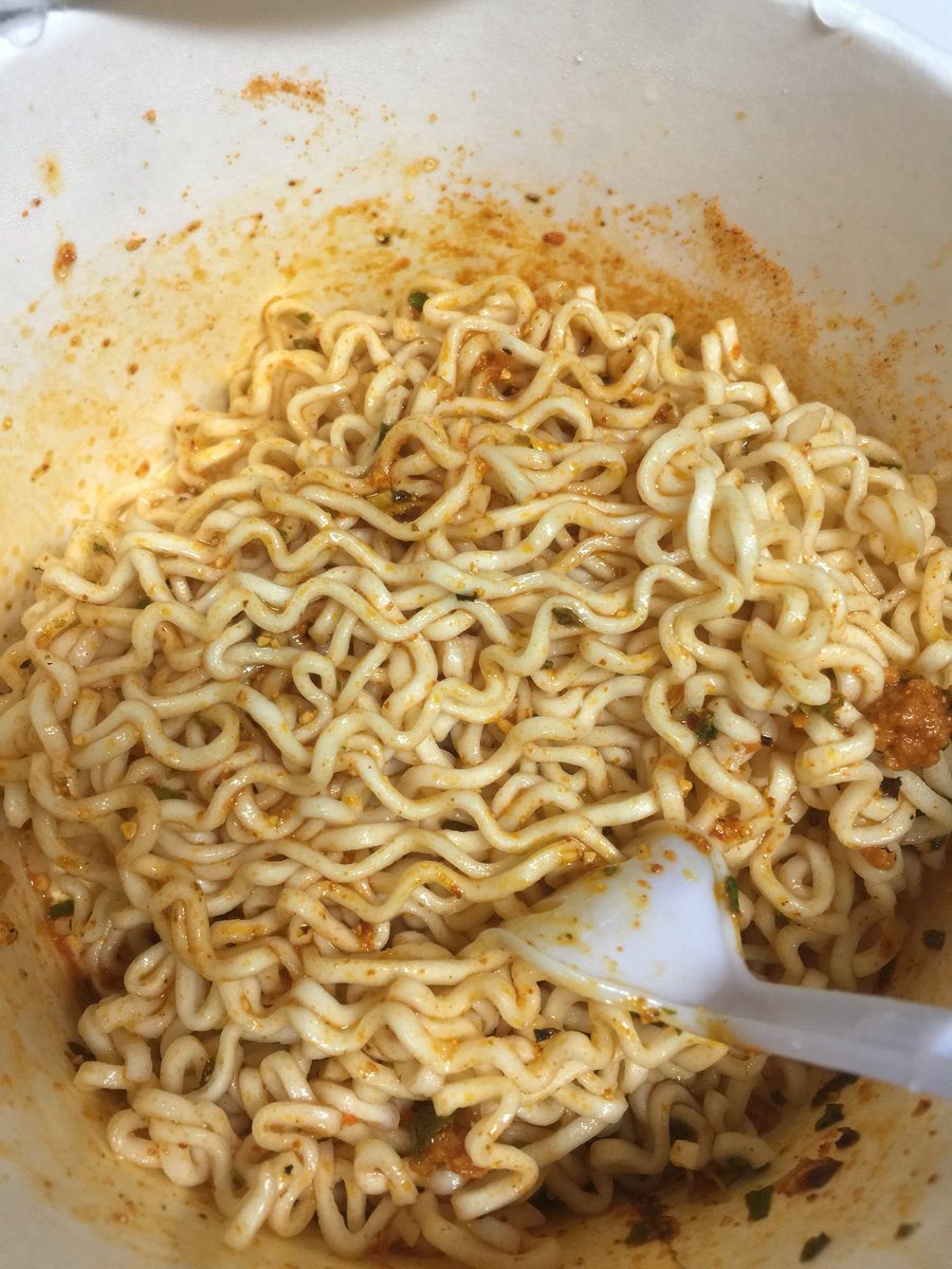 attitudefear's tweet image. ถ้ามารีญาได้มงแจกบะหมี่กึ่งสำเร็จรูปรสลาบ ของ7ซีเล็ค
2รางวัล รางวัลละ5ชามแล้วกันค่ะ
อร่อยมากเราชอบ5555555555555 ( สุ่มจากคนรีทวิตค่า) #MissUniverse #Thailand