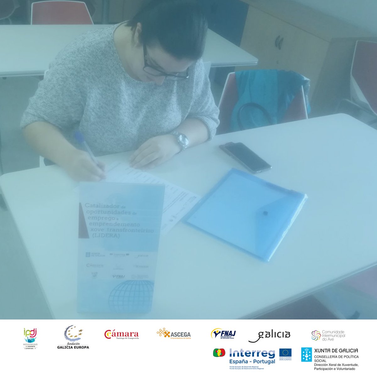xuventude's tweet photo. #FORMATour inició ayer la semana en Pontedeume. Próximas paradas:
Vilagarcía, 22 nov
Chantada, 24 nov
Más información 👉 https://t.co/Yi8K6aHxjc #ProyectoLIDERA https://t.co/OCXdXmuSNa