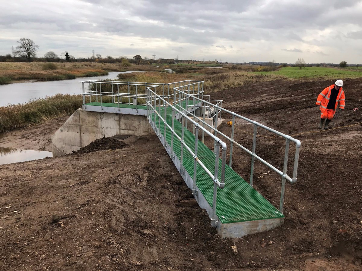 GWH_FABRICATION's tweet photo. Recently completed outfall works , the walkway is mild steel structure with GRP flooring for added safety. 

For more information please call me on 01777 711433 or send your enquiry via email to kim@gwhfabs.co.uk 

#Steel #GRP #Ce #Walkway https://t.co/JHxzhXBGcM