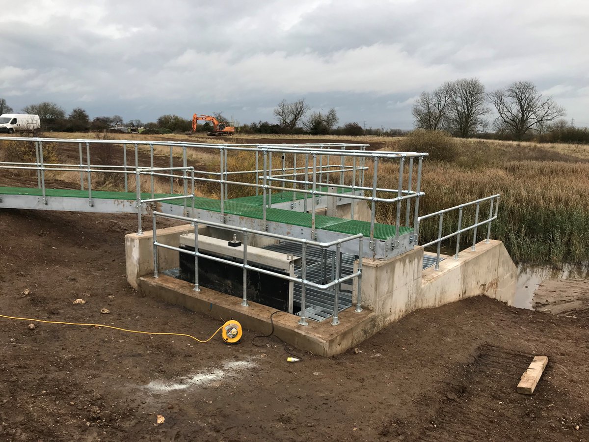 GWH_FABRICATION's tweet photo. Recently completed outfall works , the walkway is mild steel structure with GRP flooring for added safety. 

For more information please call me on 01777 711433 or send your enquiry via email to kim@gwhfabs.co.uk 

#Steel #GRP #Ce #Walkway https://t.co/JHxzhXBGcM