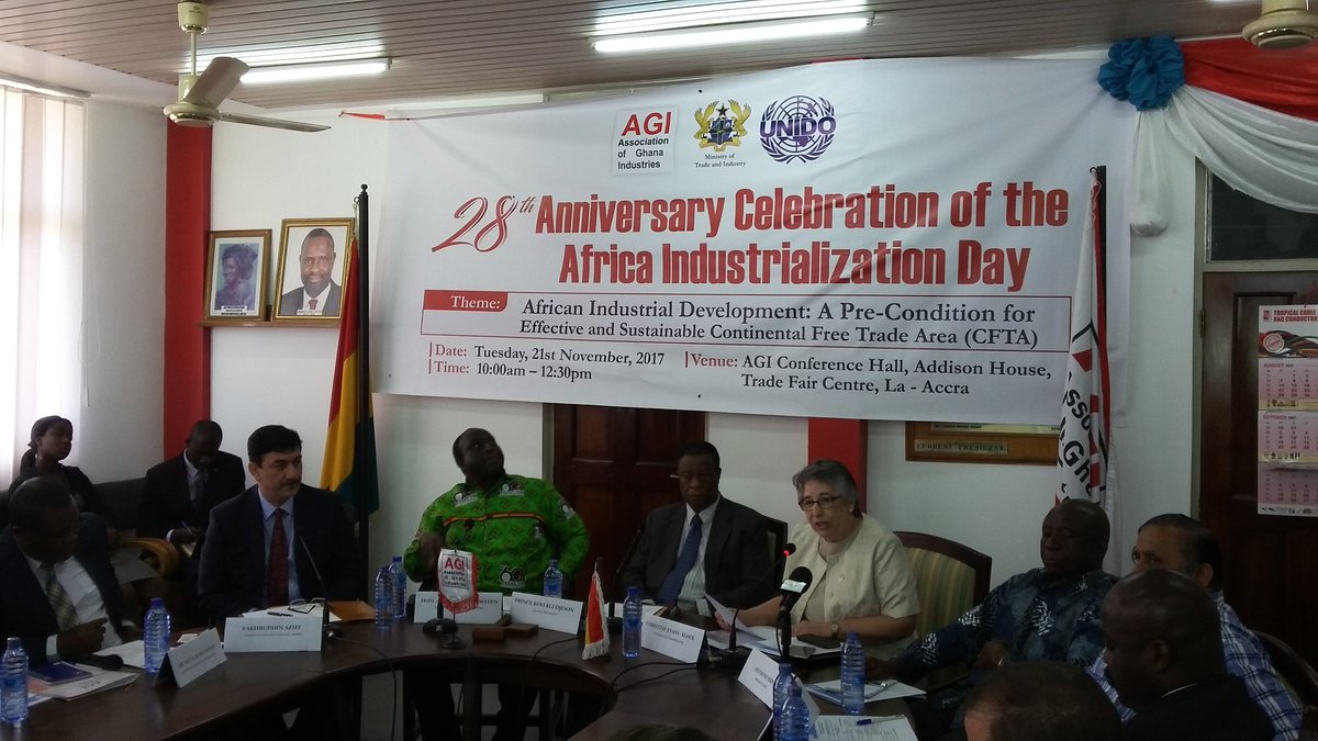 UNIDO_Ghana_Lib's tweet photo. As We celebrate #AID2017 "it is important to remember that the #Agenda2030  goes far beyond the #MDGs, which focused on cutting #extremepoverty  by half and meeting fundamental social goals for education, health,nutrition, water &amp; sanitation" says @UN  RC @ChrisEK_UNGhana #IDDA3 https://t.co/1W1rLG8uKy