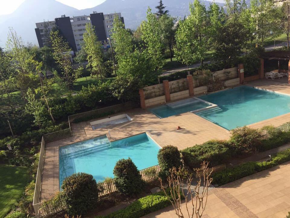 PropiedadesMS's tweet photo. ARRIENDO DEPARTAMENTO. Sector Kennedy/G.de Alderete, #LasCondes
130 mts.
$750.000
3 dormitorios +2 baños +salita.
Estacionamiento y bodega. https://t.co/iDz1heZ4Bx