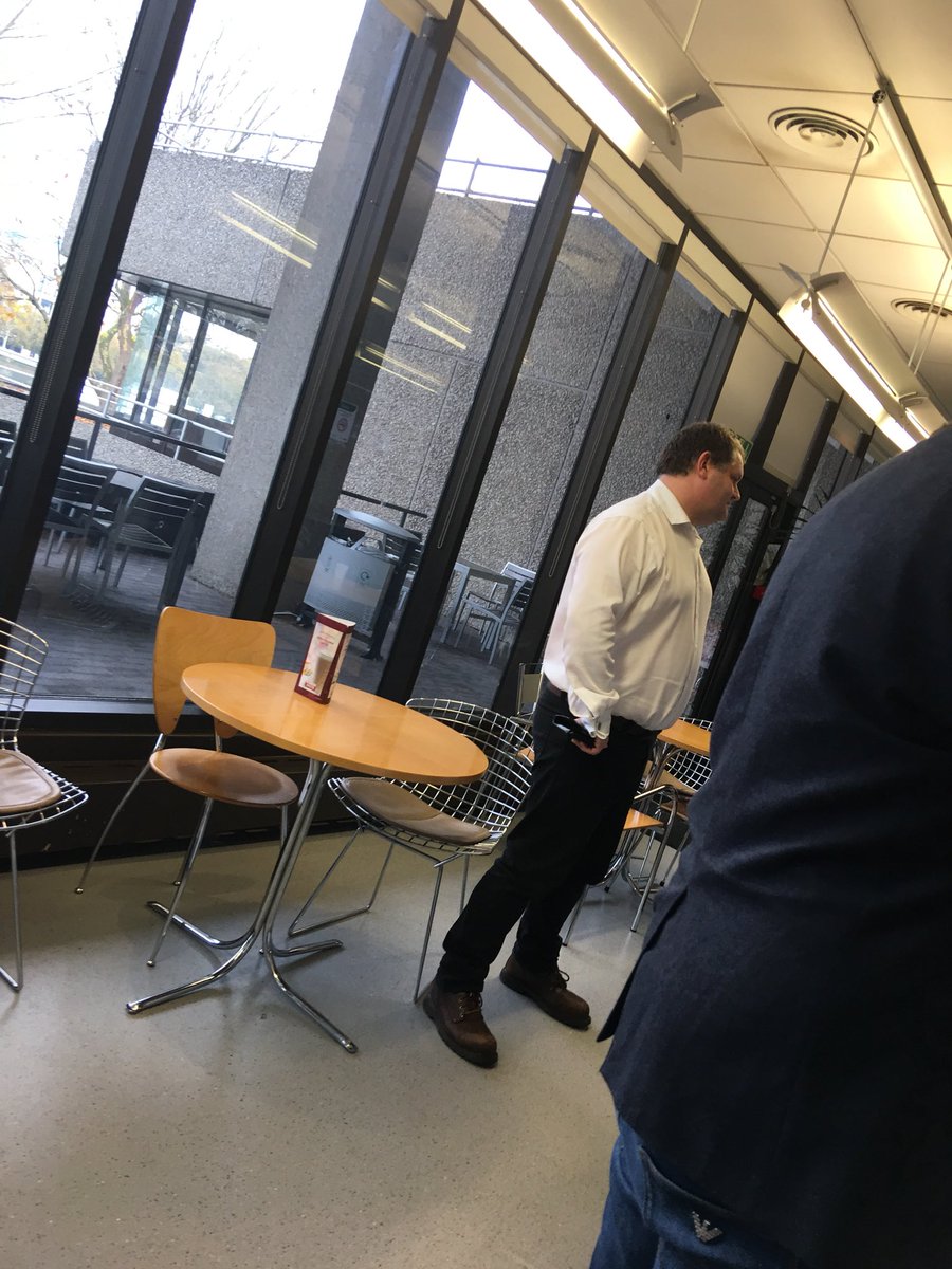 PremierSteve's tweet photo. Less spotted @j0nnymac seen in canteen. #geekhunt https://t.co/40dqp6a5Ot