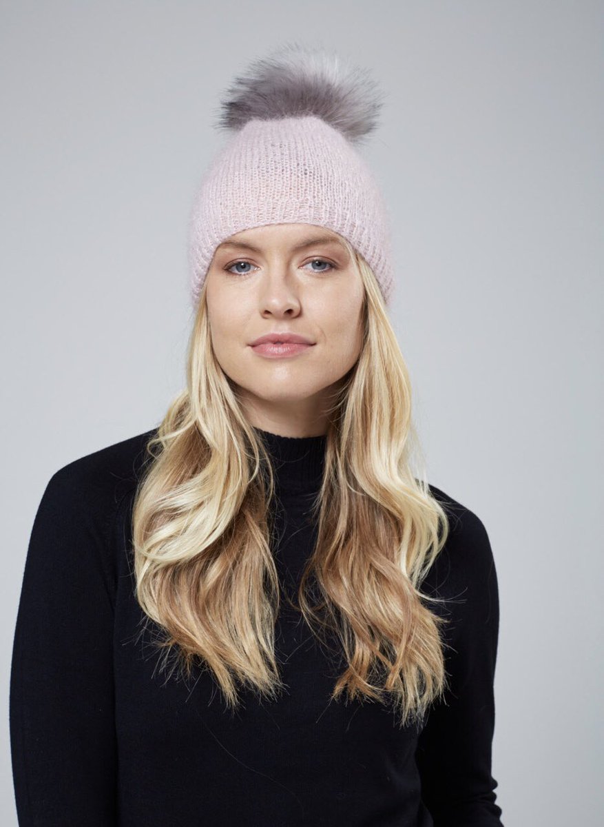 RowanYarns's tweet photo. Our NEW pom-poms featured from @quail_studio 4 Projects Mohair Collection! 100% vegan fibres and animal friendly - 84% acrylic and 16% polyester ✨  #rowanyarns #knitrowan #knitrowanbyme #4projectcollections #mohair #mohairknit #pompoms #vegan #animalfriendly #fauxfur #beanie https://t.co/nmyl5m6WIc