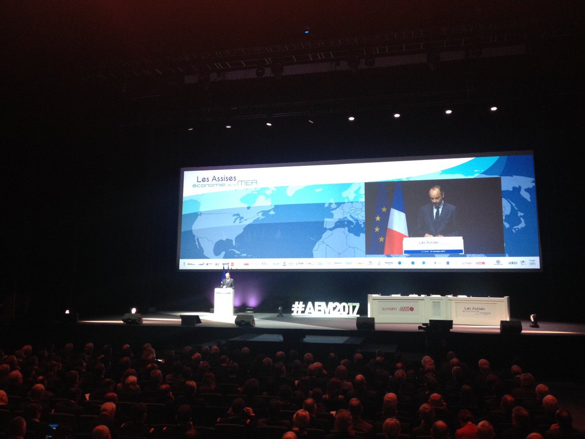 Total_Lubmarine's tweet photo. @Total proud partner of @AssisesdelaMer @LH_LeHavre. French PM Edouard Philippe sharing his vision of maritime industry https://t.co/P17unklmbK