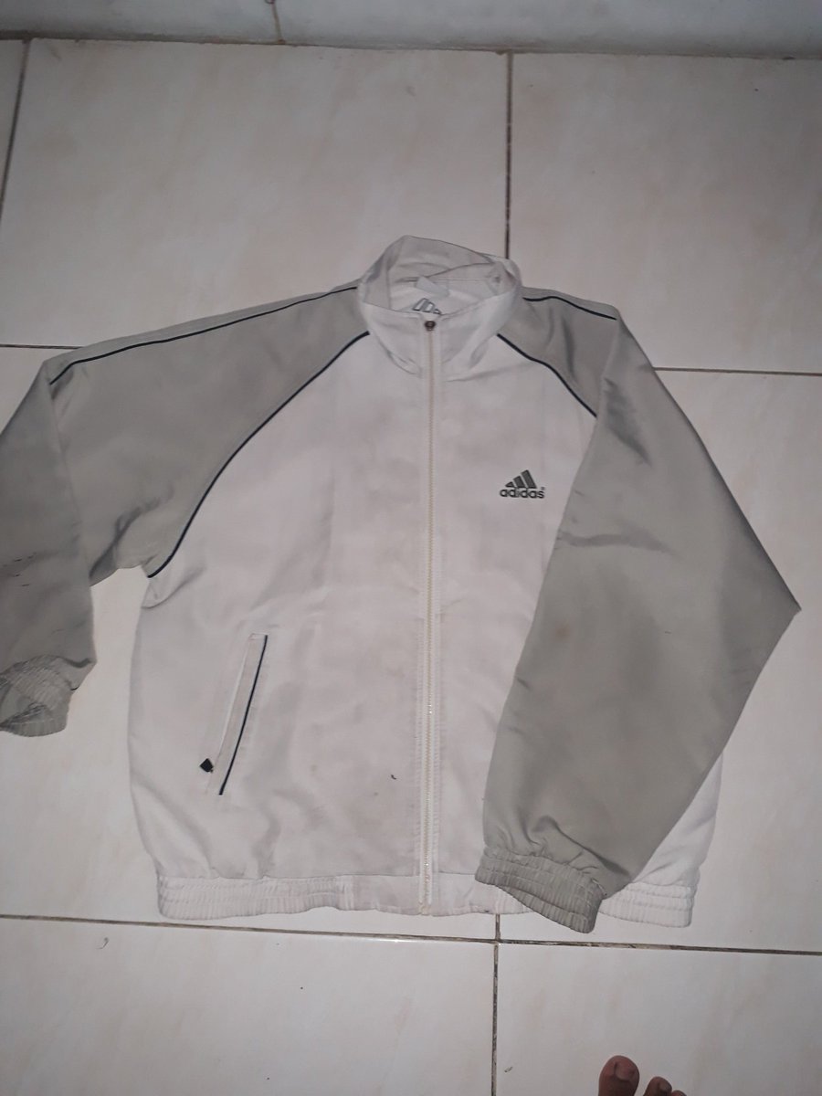 _vivahate's tweet photo. bismillah
-TT Londale size Xxl (425rb)
-Jaket Jeans GAP size XL (150rb)
-TT Adidas size fit Xl (50rb)
(Rustyawan)-line
(081357126202)-wa
@Green_Nord27 @bonekcasuals @emosijiwakucom #ModalSemifinal #Modalaway
#ugd #awayday #Persebaya #ModalFinal https://t.co/aLPQoFGYLH