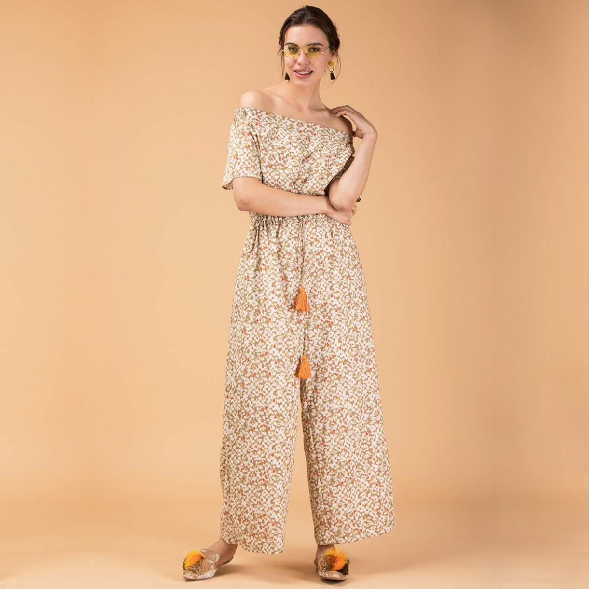 VajorHK's tweet photo. An off-shoulder #jumpsuit to fullfill all your boho dreams! #bohoforlife https://t.co/Ga1MoRbTuS https://t.co/cDO0OhgkPt